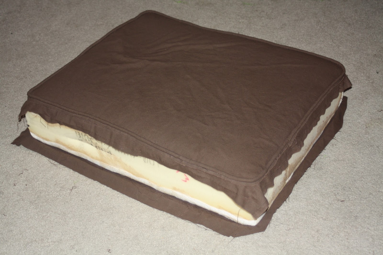 Slipcover Tutorial {How to Make Box Cushions}