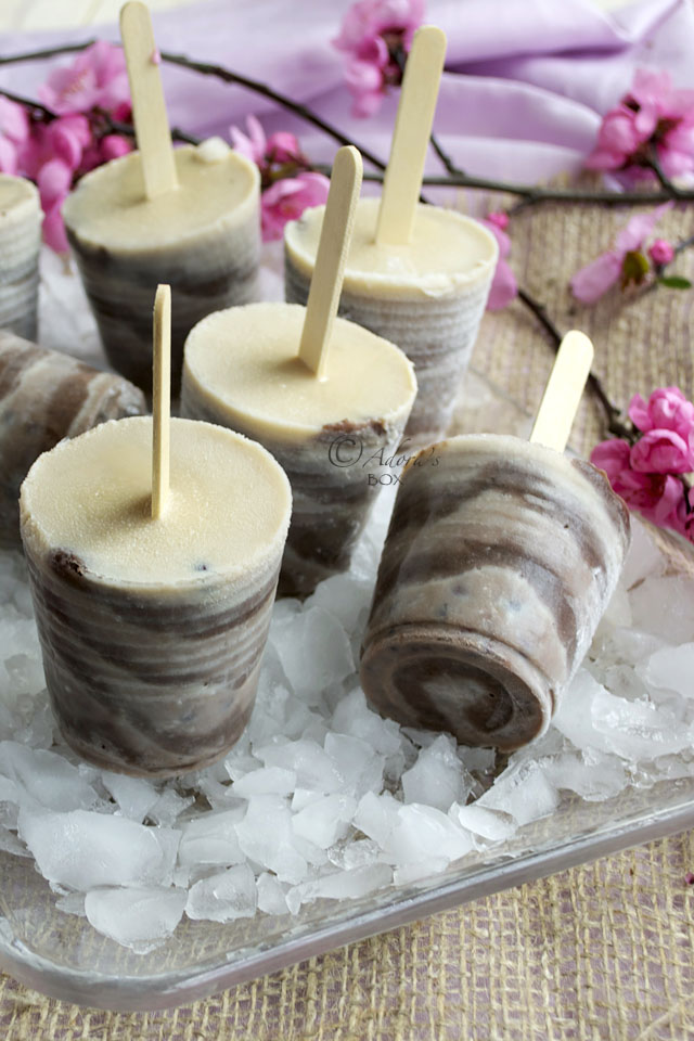Adora's Box RED BEAN SWIRL ICE LOLLIES