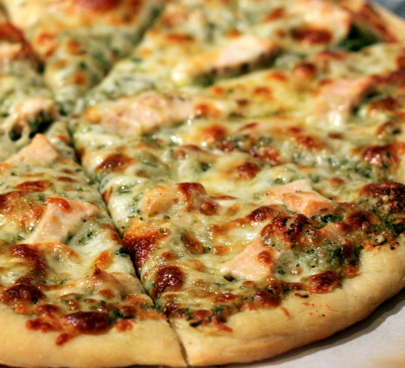 YUMMY RECIPEZZ Perfect Pizza Crust and Roasted Garlic Chicken Pesto Pizza