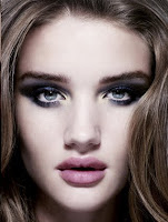 Model Rosie Huntington-Whiteley Google Images