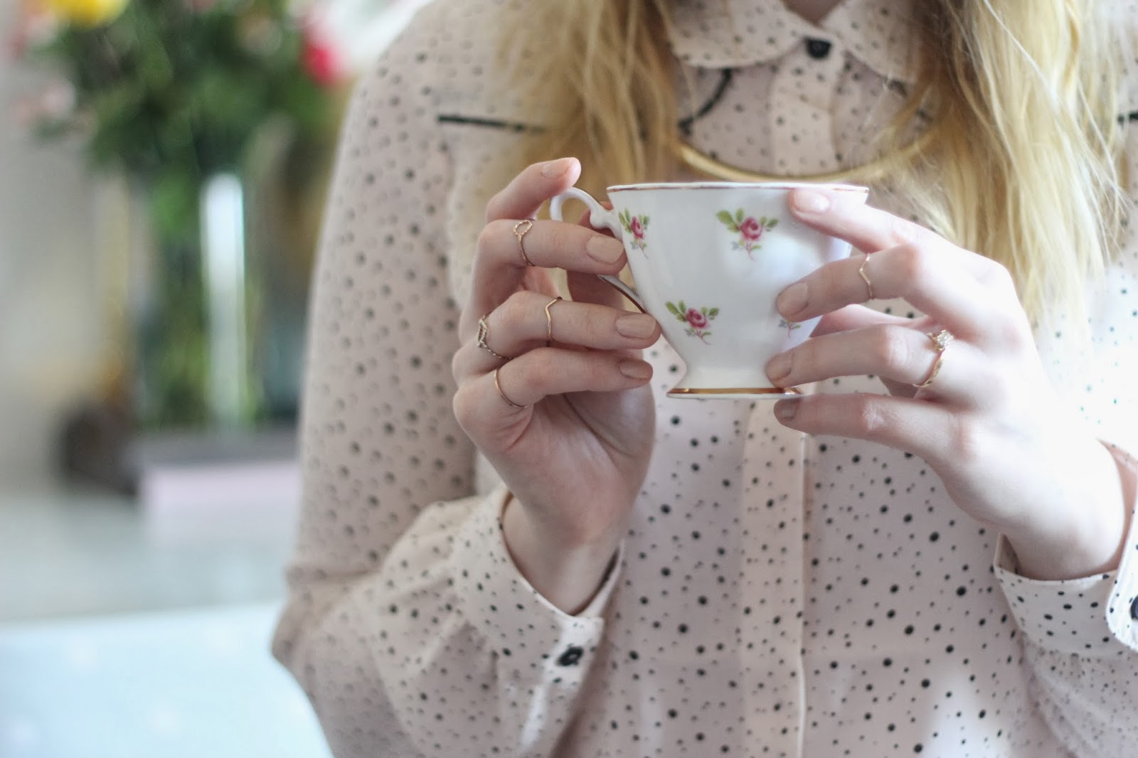 The Tea Drinking English Rose