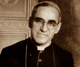 Arturo Armando Molina