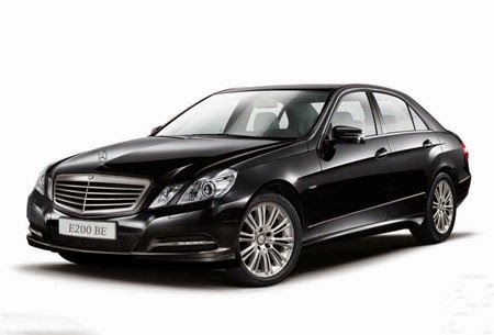 Xe Mercedes mercedes 4 chỗ