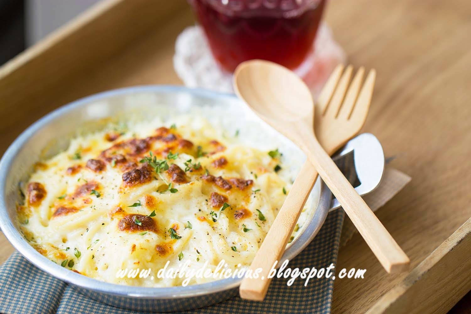 dailydelicious Cauliflower, pasta and cheese bake