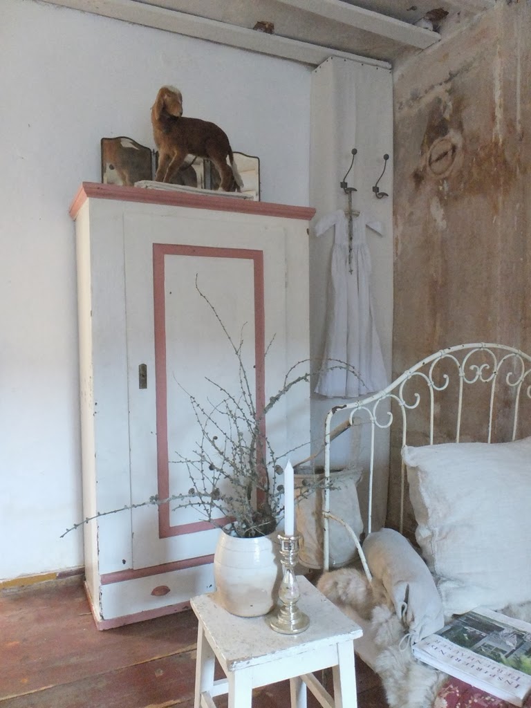 princessgreeneye: im Schlafzimmer einiges Neues...............