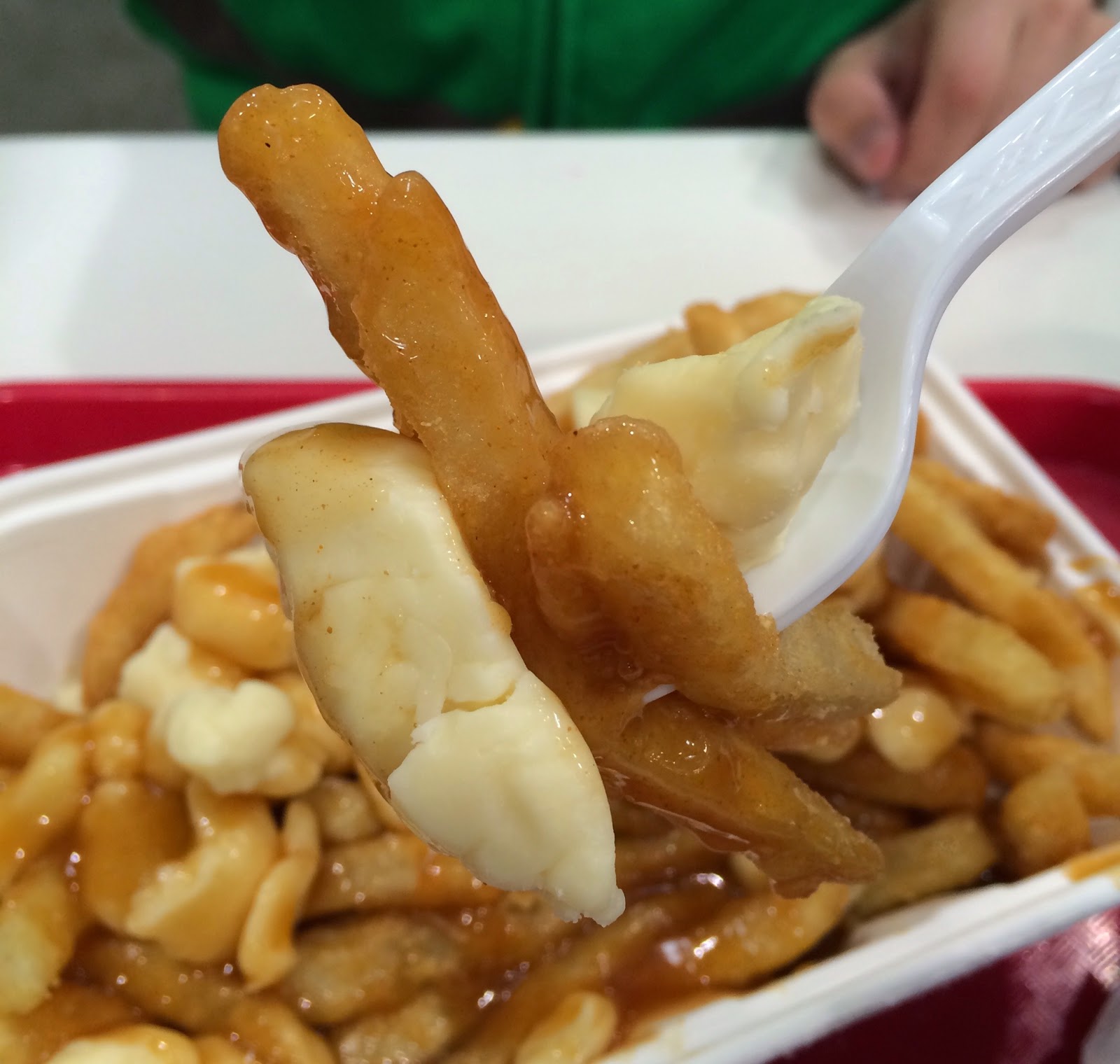 Poutine From Costco / コストコのプーティン I'm Made of Sugar! Chihiro's food blog