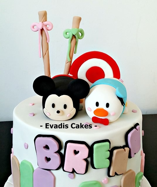 Front view picture of Disney Tsum Tsum Cake