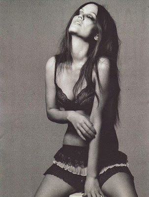 Rachel Bilson hot in Flaunt Magazine photoshoot November 2009