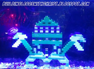 LEGO Sculptures in Fish Tanks at The Florida Aquarium LEGO Sculptures in Fish Tanks at The Florida Aquarium