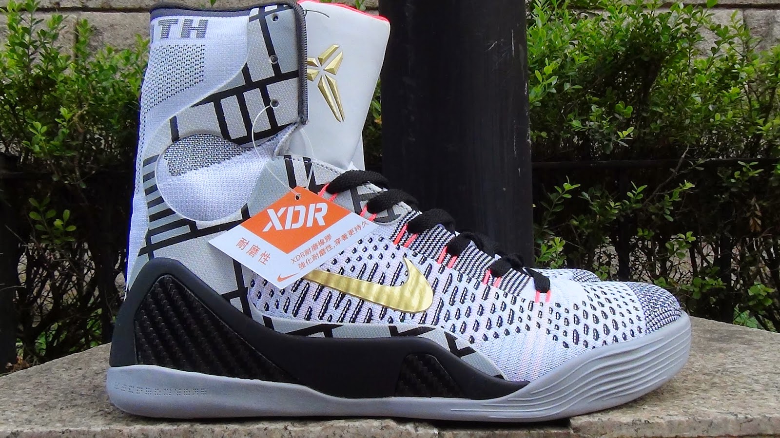 nike Kobe 9 High gold
