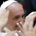 El Papa Francisco manda al psiquiatra a los jóvenes pesimistas