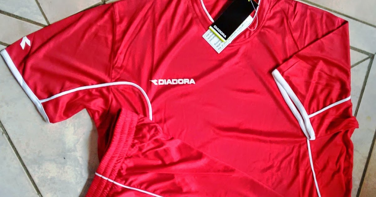 Tradesia Sports Goods Importers / Distributors and Wholesalers in Johannesburg Diadora Soccer