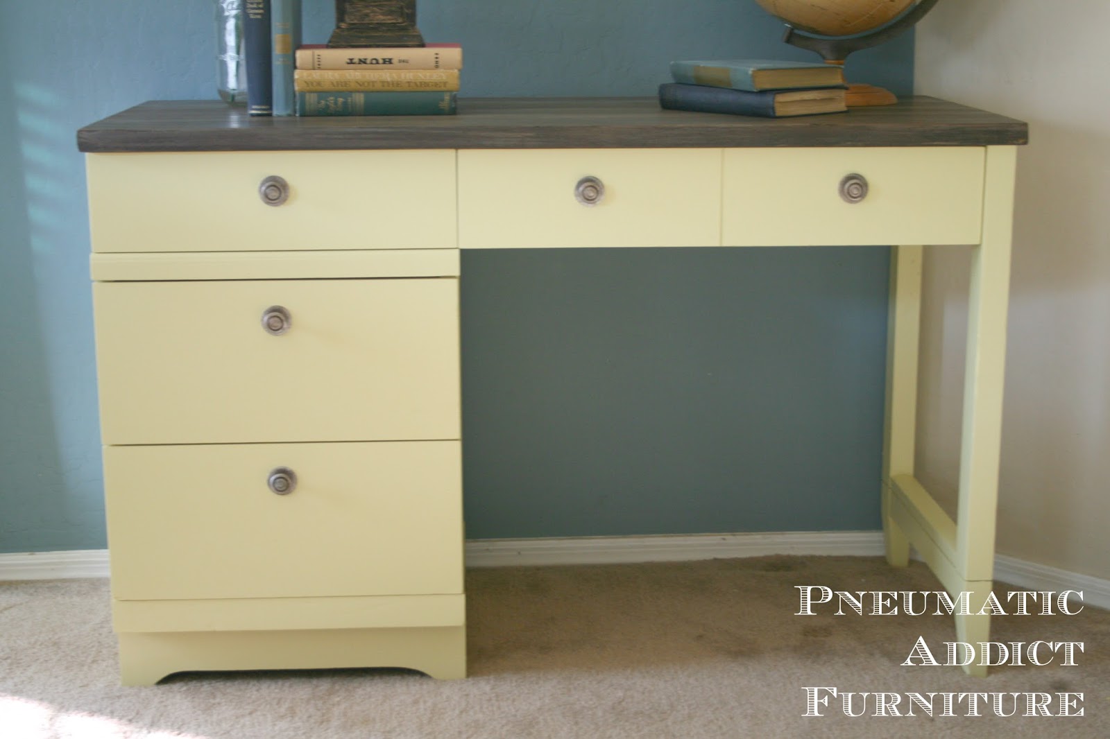 Making Lemonade out of Lemons {MCM Desk Makeover} Pneumatic Addict