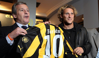 Forlan homenajeado Final Libertadores