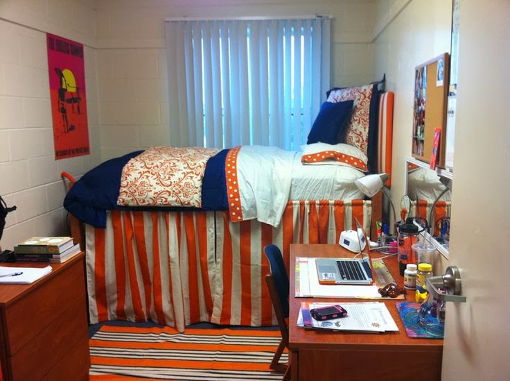 Dorm Room Colors To Match A Solid Red Quilt Dorm Room Colors To Match A Solid Red Quilt