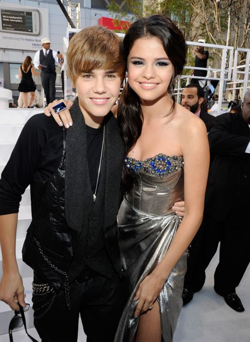 justin bieber indonesia selena gomez. justin bieber indonesia selena foto justin bieber indonesia. justin bieber indonesia selena gomez. justin bieber indonesia selena