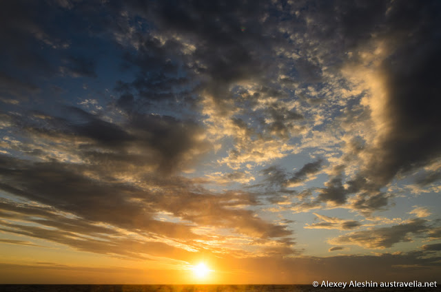 The first sunrise of 2016 at Stenhouse Bay The first sunrise of 2016 at Stenhouse Bay