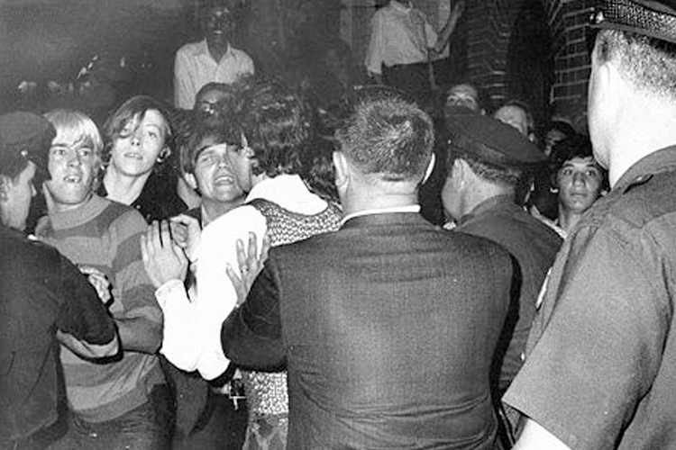 Old Photos of Stonewall Riots, June 28, 1969 (and Following Days