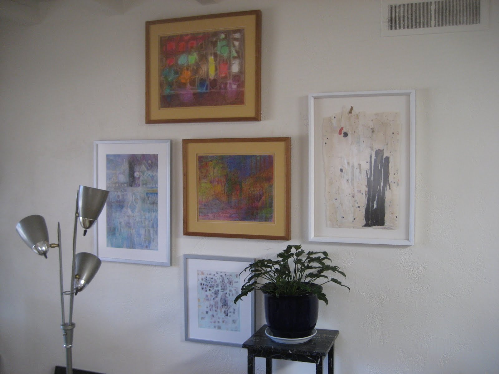 invincible gender, my apartment, Santa Fe, the light invincible gender, my apartment, Santa Fe, the light