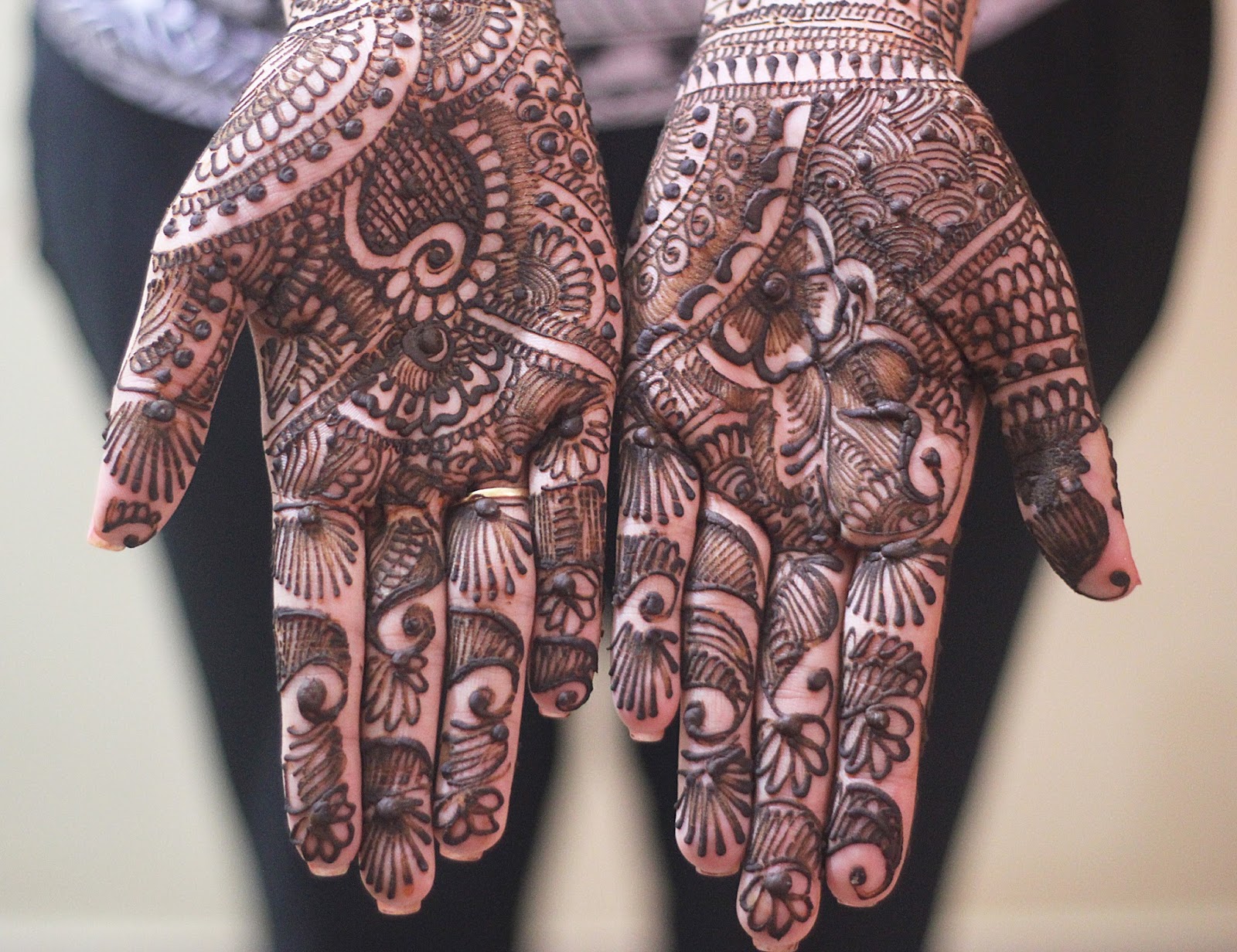 FOR THE LOVE OF HENNA Debasree Banerjee FOR THE LOVE OF HENNA Debasree Banerjee