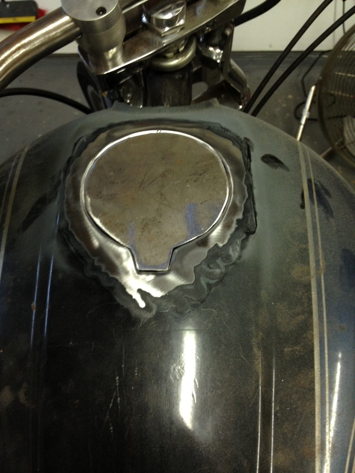 Reborn Engineering Gas Tank Bung