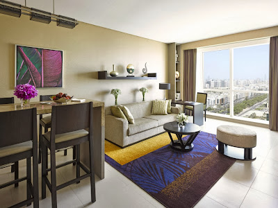 Take your pick from a selection of 534 guest rooms and serviced apartments at Dusit Thani Abu Dhabi Take your pick from a selection of 534 guest rooms and serviced apartments at Dusit Thani Abu Dhabi