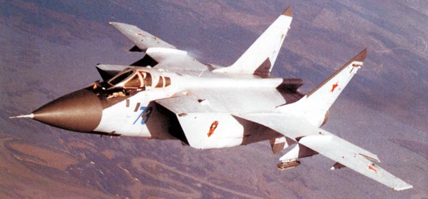 موسوعة اجيال الطائرات المقاتلة واشهر طائرات كل جيل - صفحة 5 MIG-31+FOXHOUND+%25283%2529