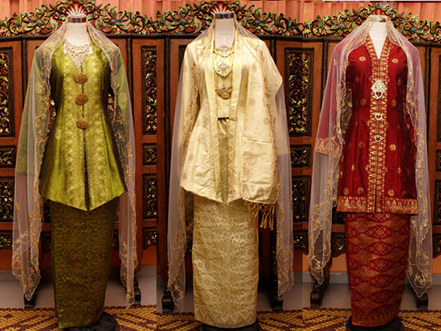 kebaya pengantin tradisional