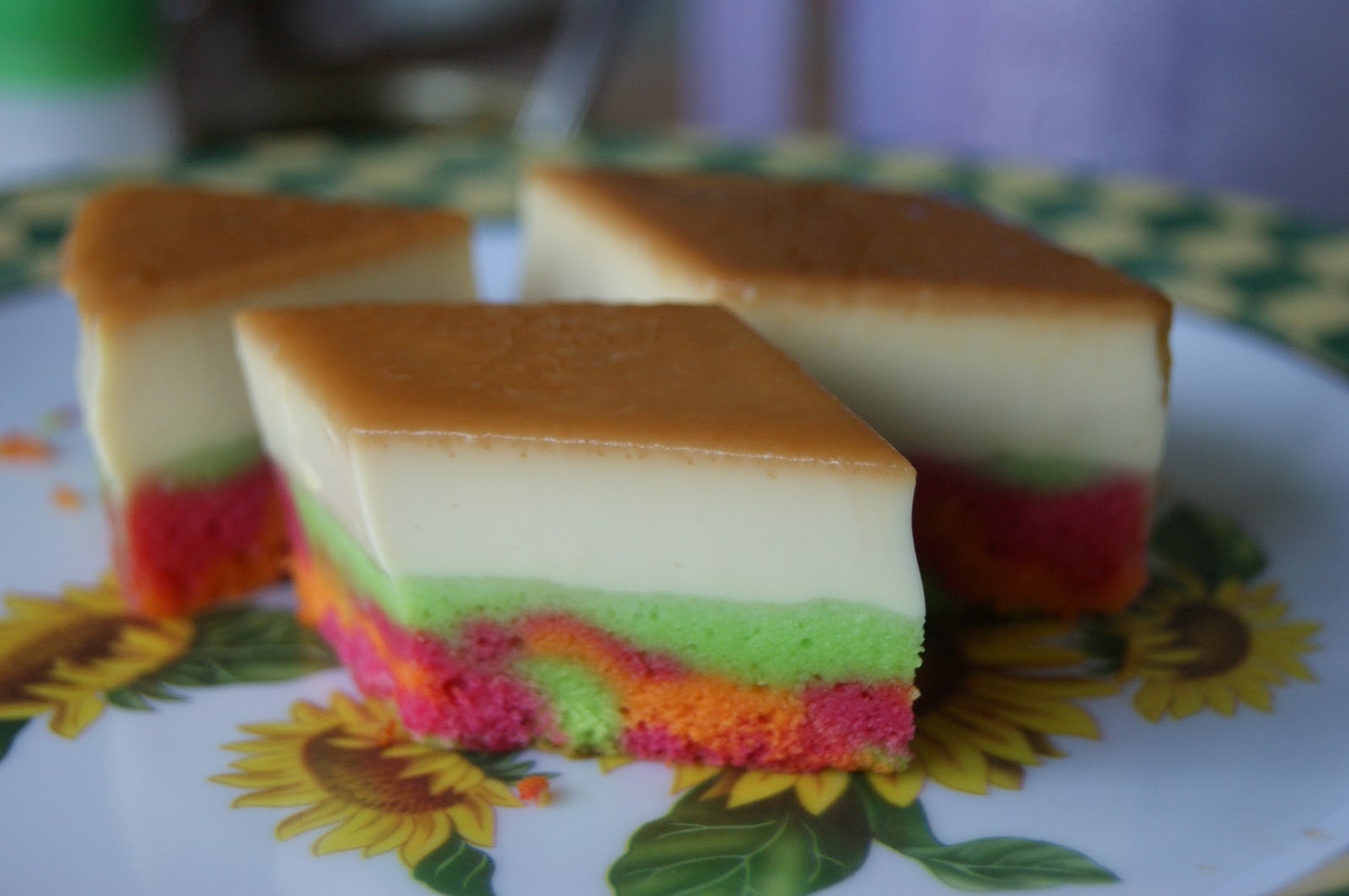 Duniaku dan warnawarni hidupku bersama familiku&hellip;. Kek Puding