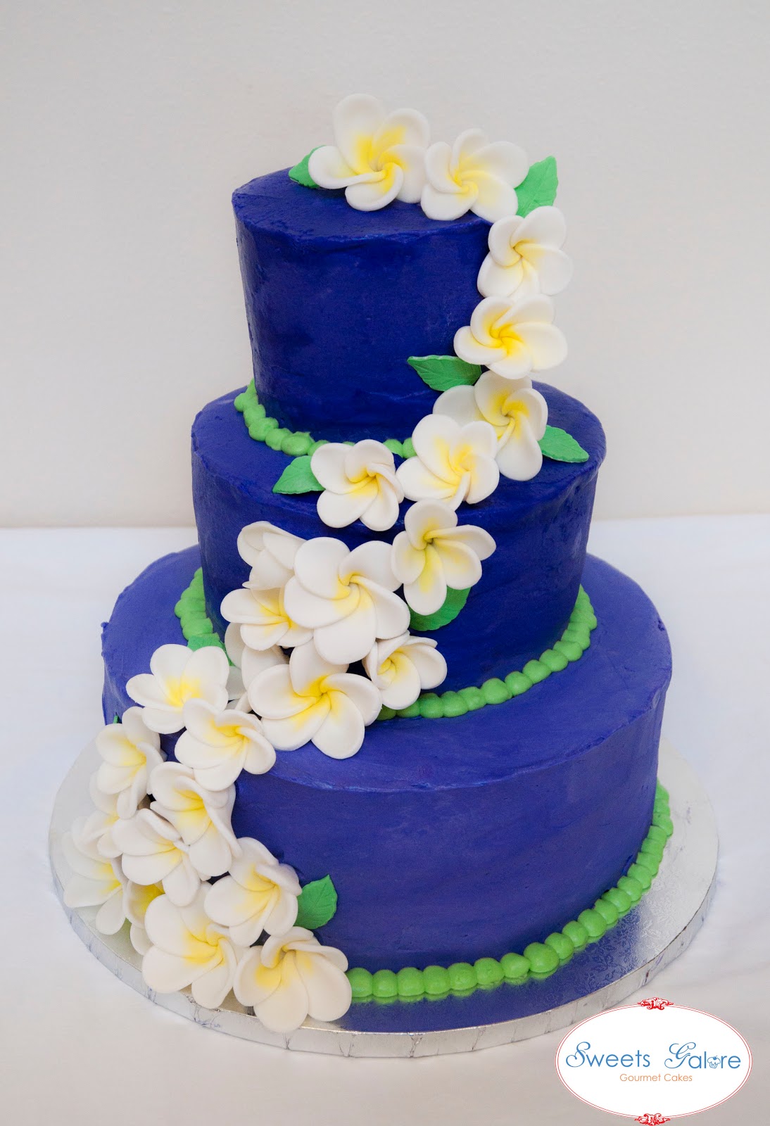 Sweets Galore Sweet Plum Plumeria Cake