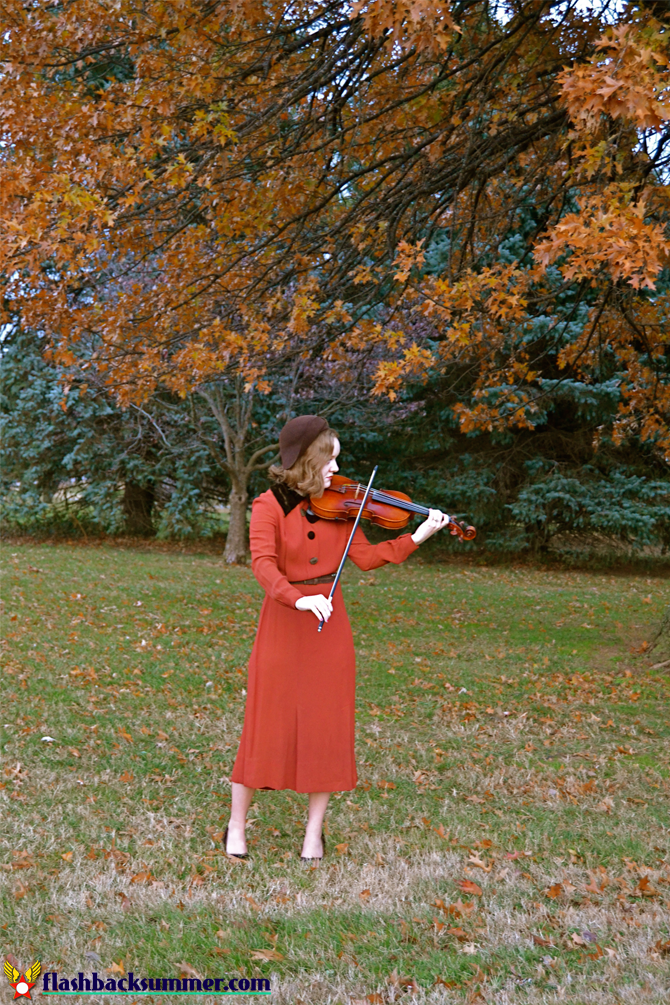 Flashback Summer: 1930s Thanksgiving Outfit - Fiddler in the Park