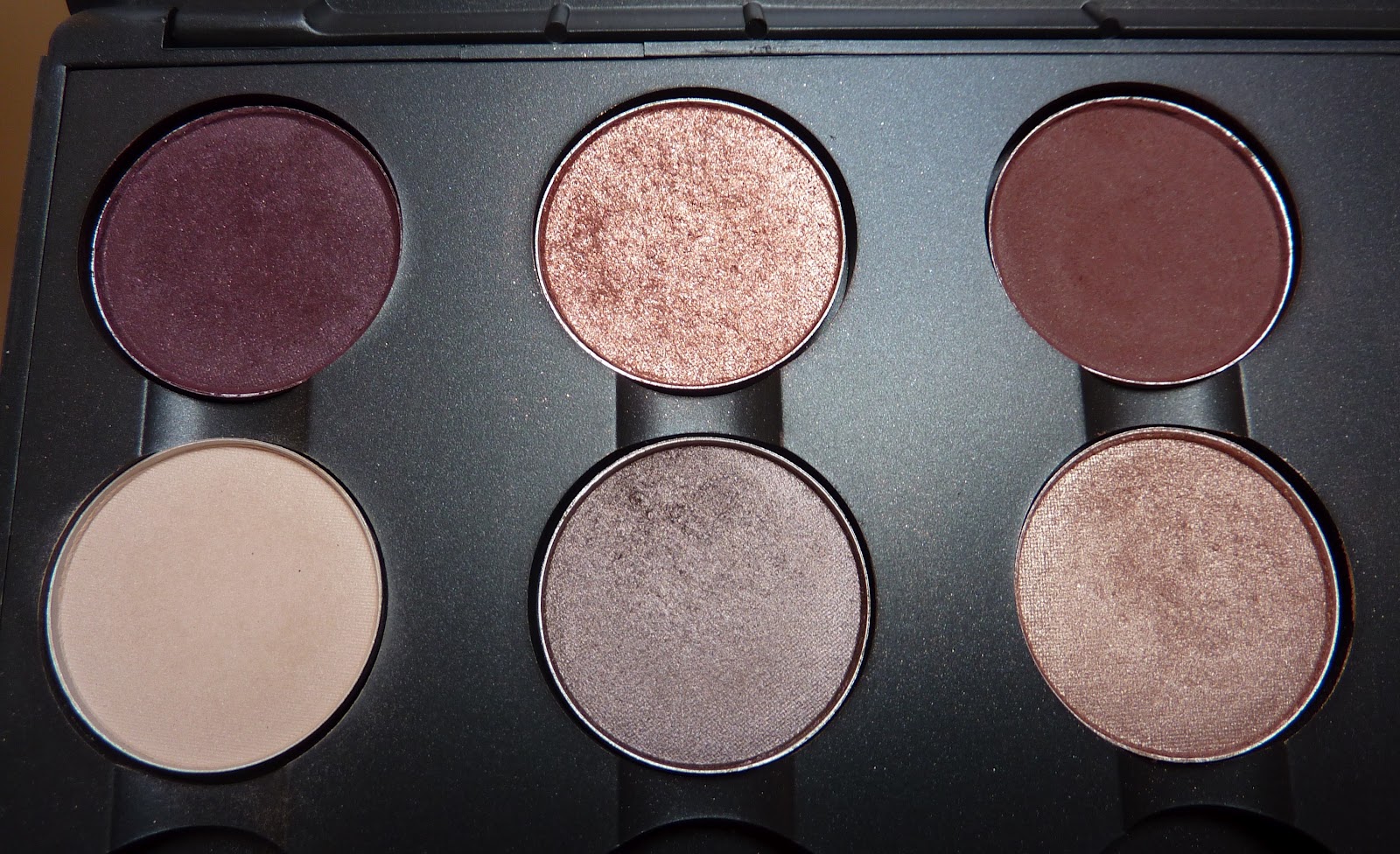 My makeup, fashion and beauty world Palette fards à paupière MAC Swatch