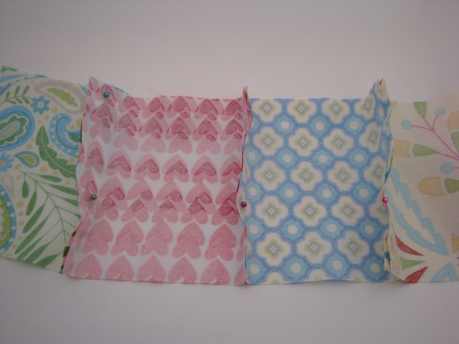 TEXTILE TROLLEY How to make a patchwork baby blanket (no quilting