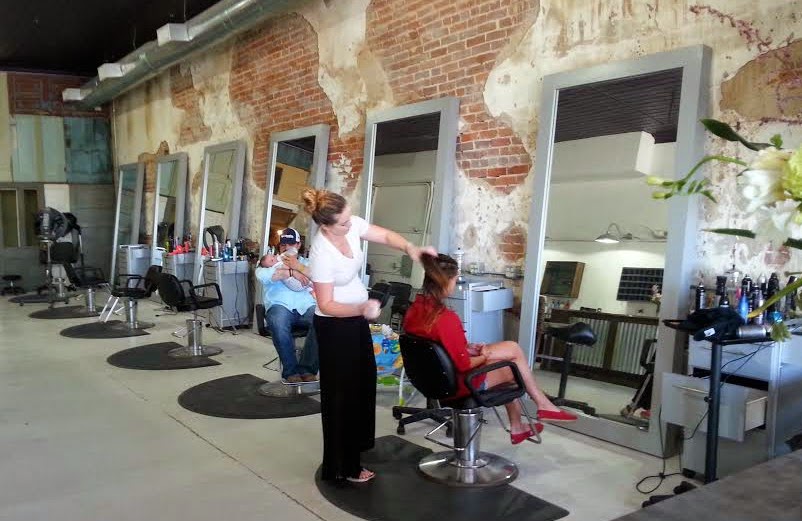 Around Texarkana New to Downtown 'The Beauty Barr'