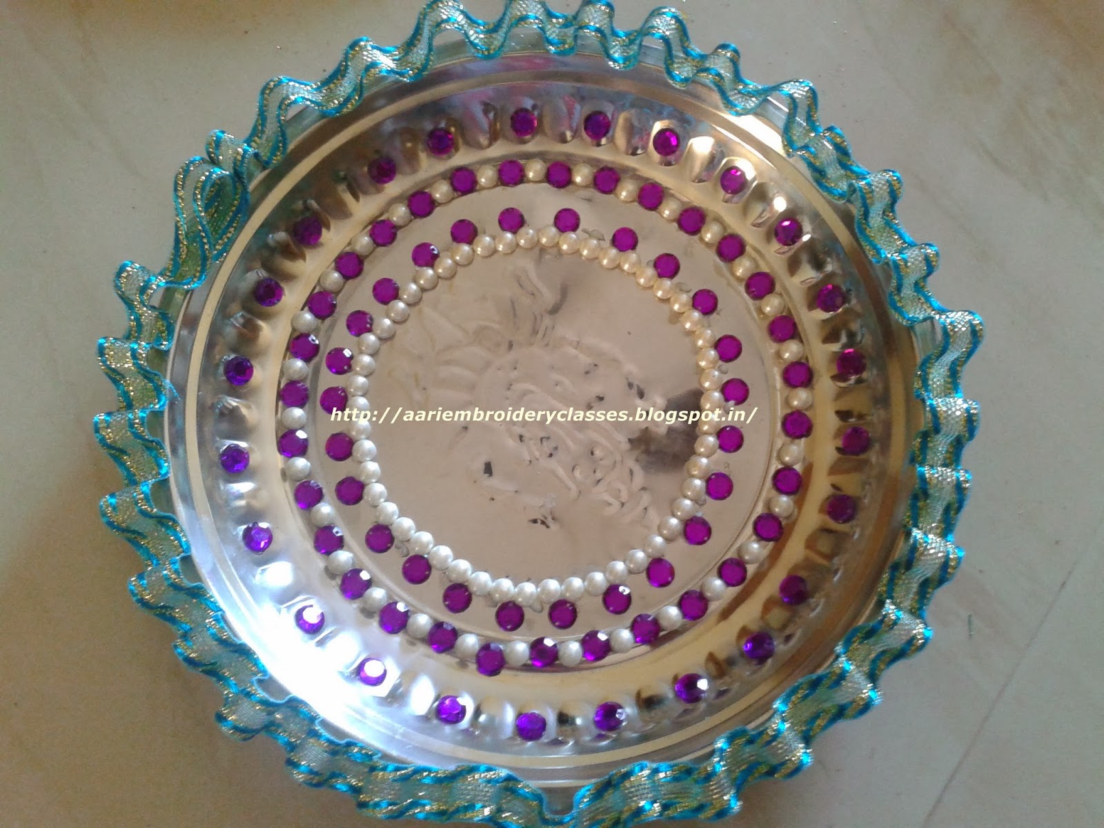 MARI AARI CREATIONS & MARI FASHION BOUTIQUE : WEDDING AARATHI PLATES MARI AARI CREATIONS & MARI FASHION BOUTIQUE : WEDDING AARATHI PLATES