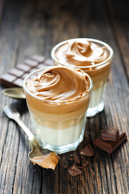 Un p'tit dessert pas très raisonnable... Panna cotta caramel et chocolat !