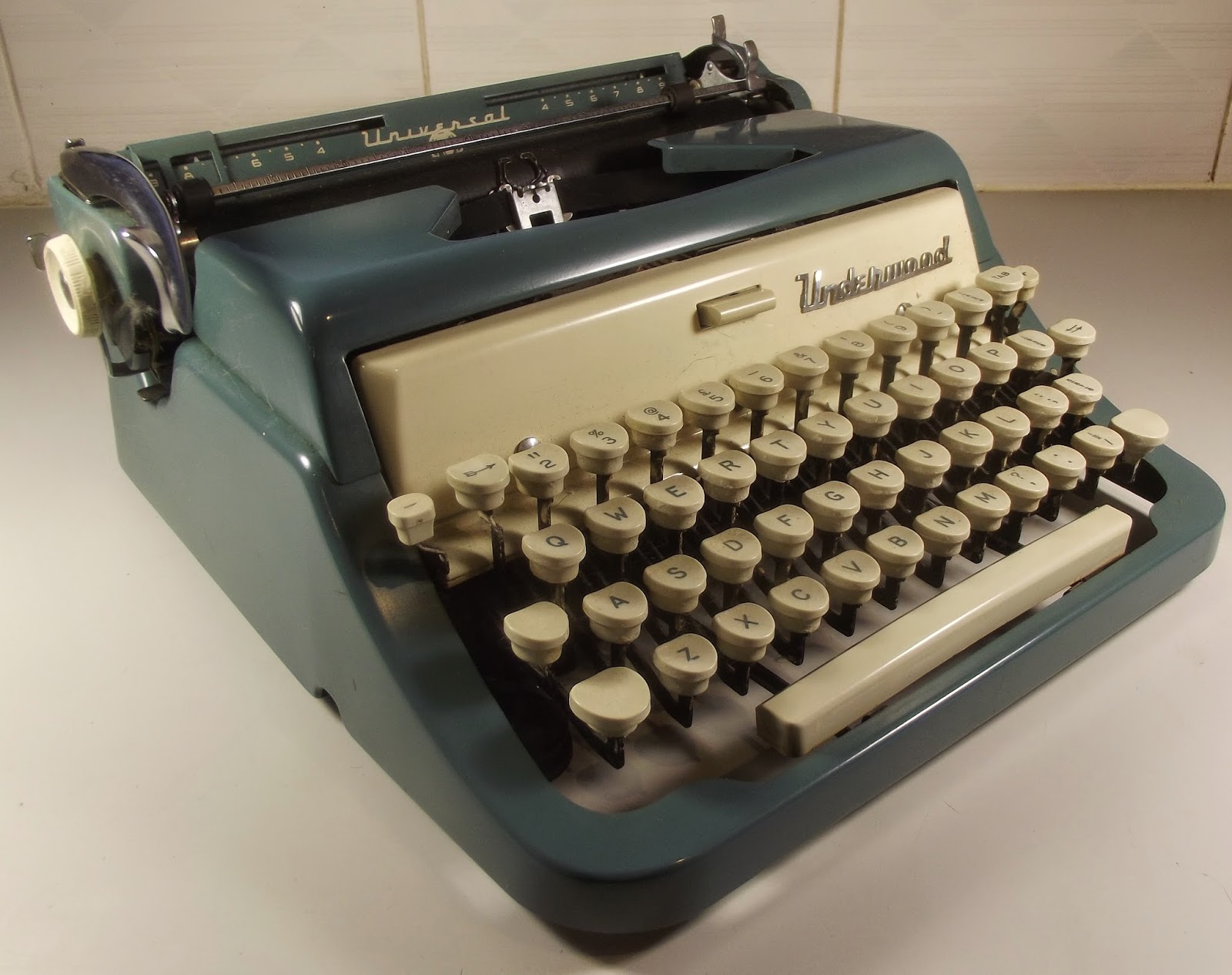 oz.Typewriter Typewriters For Sale