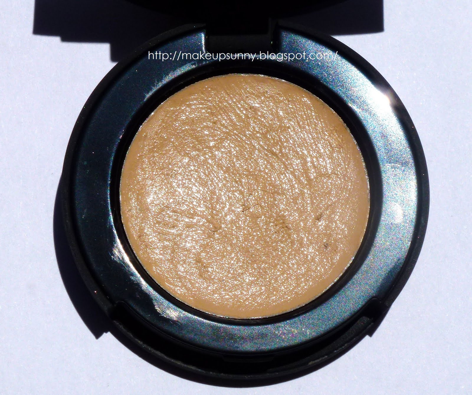 Kiko Full Coverage Concealer swatch e review del numero 02 e 04