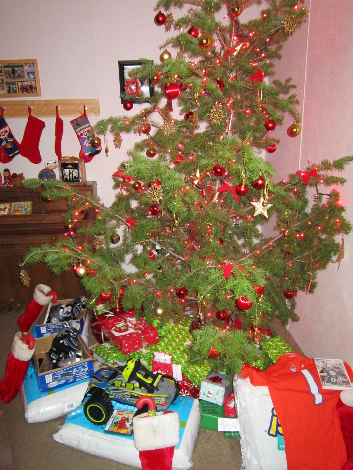 Salmon Tolman Fam "Clark, that's the gift that keeps on giving the