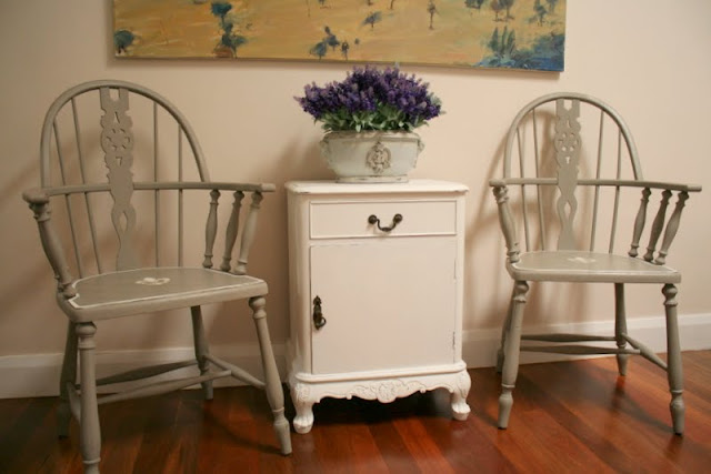 Lilyfield Life French Linen chalk paint Annie Sloan