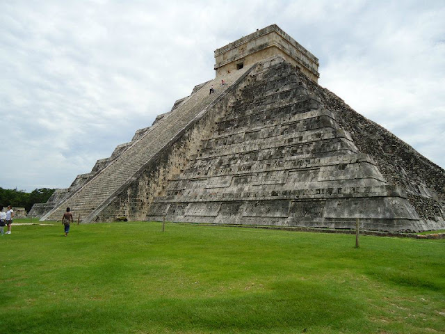 Pirámide de Kukulkán, Chichen Itzá 