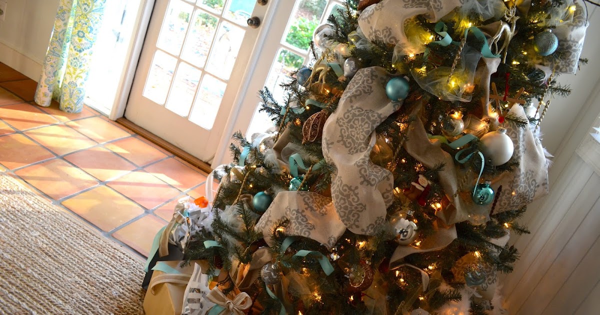 The Houston House Oh Christmas Tree