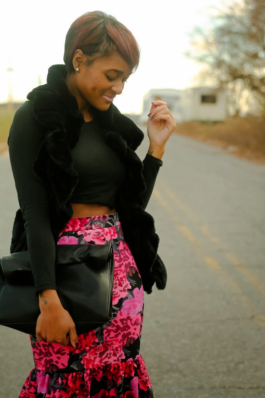 floralskirt.jpg