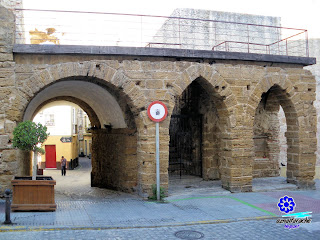 Cádiz - Arco de los Blanco