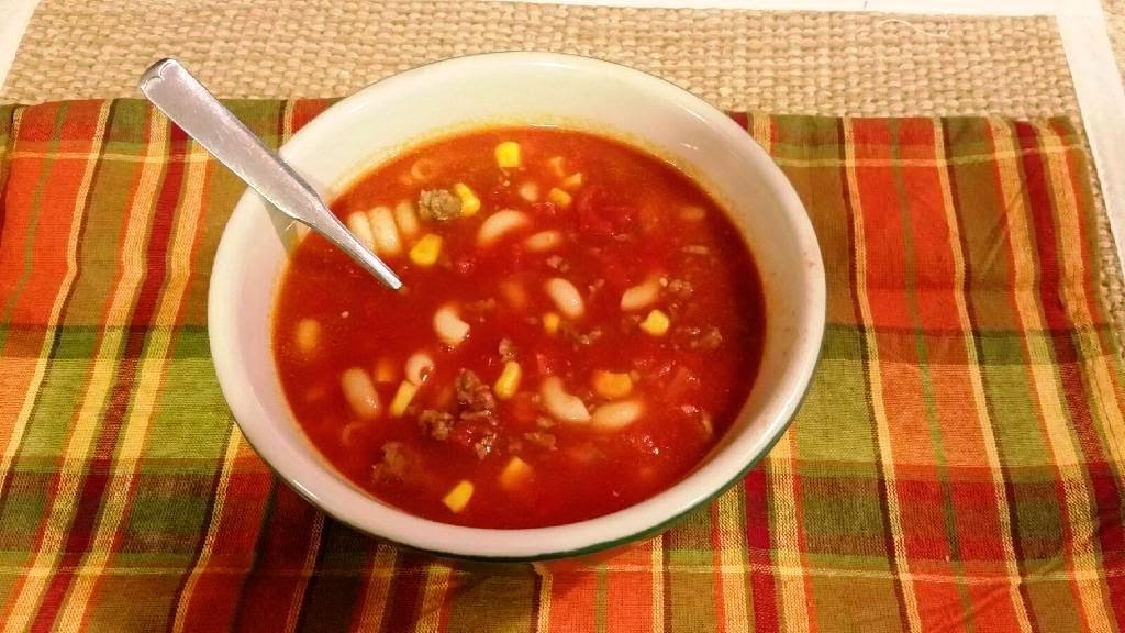 Creations by Wicked Forest: Easy Hamburger and Pasta Soup