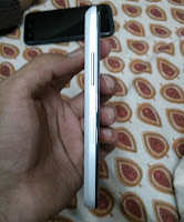 White Nexus 4