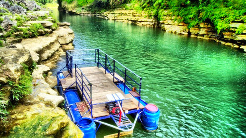 Objek Wisata Air Terjun Sri Gethuk di Gunungkidul Menakjubkan Objek Wisata Air Terjun Sri Gethuk di Gunungkidul Menakjubkan