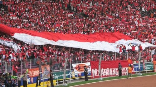 Olahraga.it: ATURAN DAN KEDEWASAAN SUPORTER INDONESIA