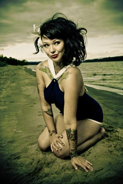 models cara cancer tribal design