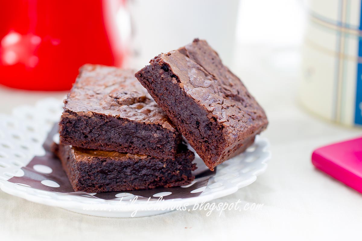 Moist Chocolate Fudge Cake Recipe Dailymotion Moist Chocolate Fudge Cake Recipe Dailymotion